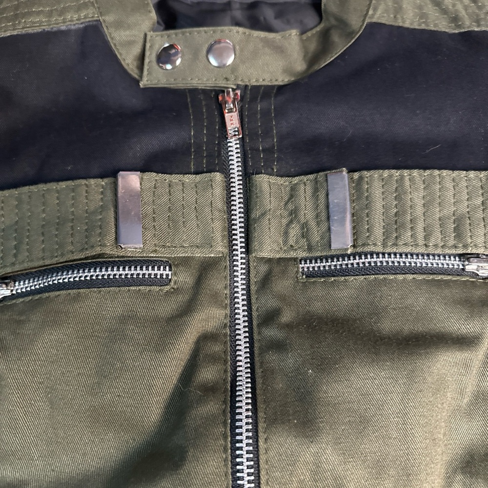 Women's Olive and Black Tactical Vest - Picture 3 of 10